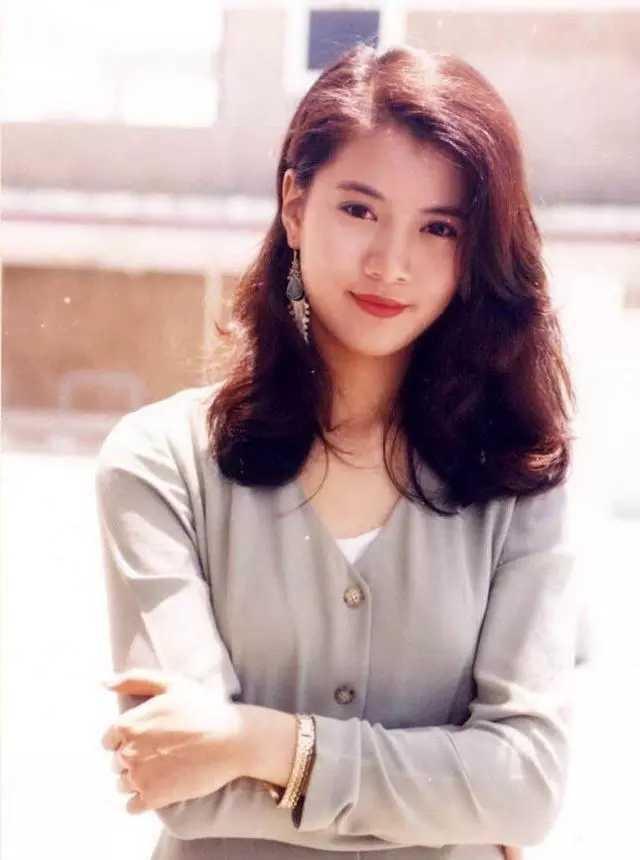 十大港台美女明星,风华绝代，魅力无限