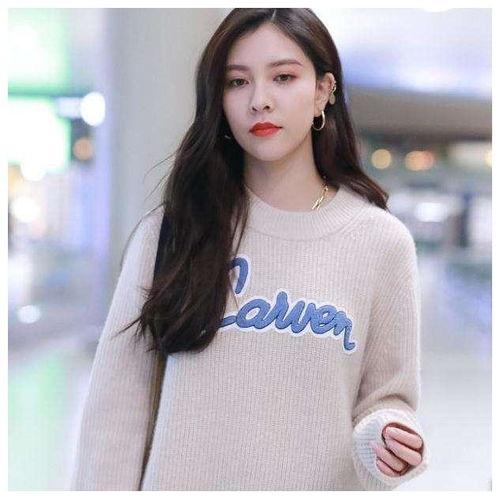 宋妍霏爆料恋情视频,甜蜜视频揭露浪漫瞬间